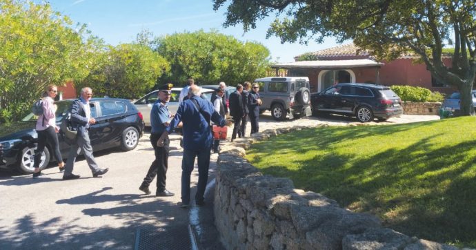 Gli amici di Ciro e i social di S.: “Mise like ai nostri post allegri”