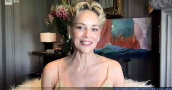 Che Tempo Che Fa, Sharon Stone: “Sono state le preghiere a farmi sopravvivere all’ictus. Ho fatto fumare erba a mia madre ma poi è arrivato il prete…”