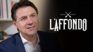 Copertina di Andrea Scanzi dedica L’affondo a Giuseppe Conte: “Come si sta comportando da leader in pectore del nuovo Movimento 5 stelle?”