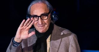 Copertina di Franco Battiato morto, Pippo Baudo: “Sono davvero scosso da questa notizia”. Il mondo dello spettacolo e della musica unito nel dolore