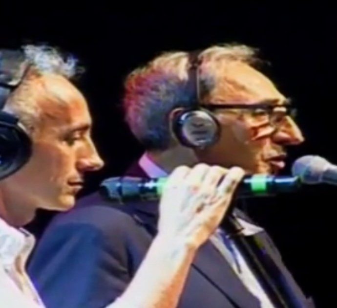 Morto Franco Battiato, quando nel 2012 il cantautore si esibì sul palco della Versiliana insieme a Marco Travaglio