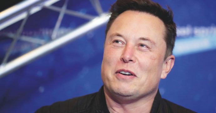 Elon Musk fa e disfa il mercato dei Bitcoin: ora lo manda a picco