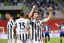 Copertina di Finale di Coppa Italia, Atalanta Juventus finisce 2 a 1 a Reggio Emilia. I bianconeri portano a casa il trofeo, la Dea incanta