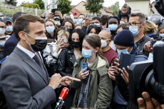 La Francia “torna a vivere”, forse troppo presto. Ripartono persino i treni di notte