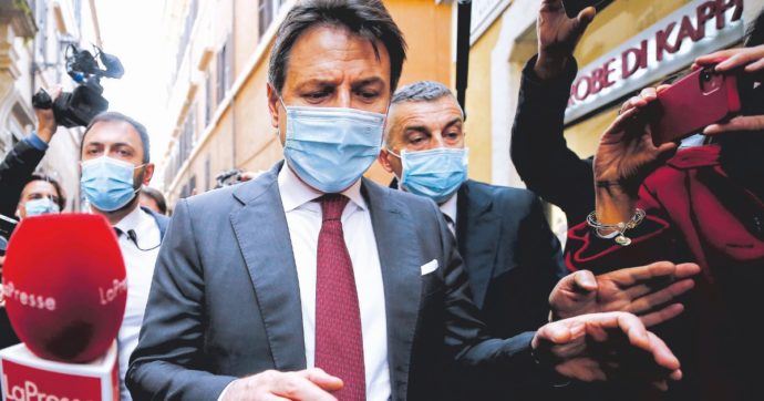 Servizi, primo asse 5S-Pd Pronti al fronte anti-Casta