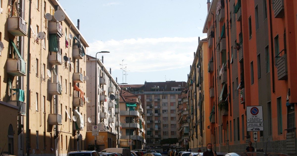 Nel Recovery zero case popolari: 2,8 miliardi vanno all’housing sociale. Che piace alle fondazioni ma in 12 anni ha creato solo 9mila alloggi