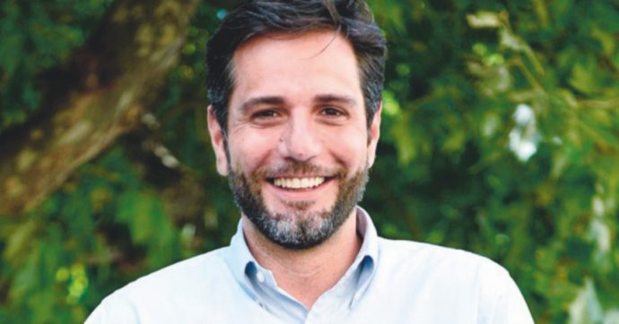 “Sfido i notabili Pd: possiamo vincere solo insieme ai 5Stelle”