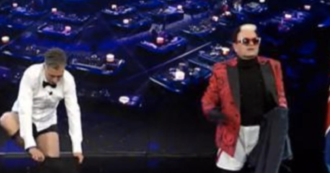 Copertina di Cristiano Malgioglio a ruota libera sull’Eurovision e i Maneskin: “Avrei querelato subito i francesi. Ho voluto mandare anche un messaggio a Putin, gli sarà arrivato”