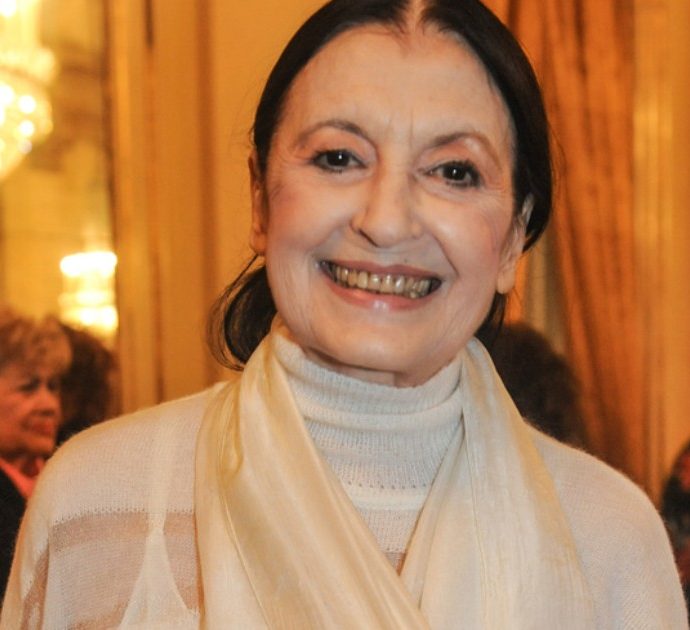 È morta Carla Fracci, addio all’etoile della Scala simbolo della danza italiana nel mondo: aveva 84 anni. Mattarella: “Una delle più grandi dei nostri tempi”