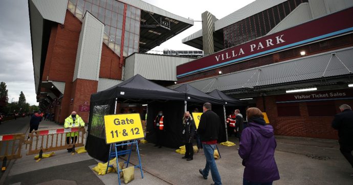Domeniche Bestiali – AAA allenatore cercasi in Segunda Division. Premier, gli sfizi degli steward: “Dovemo giocà e ve pijate er gelato?”