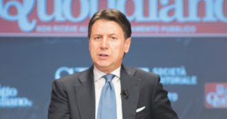 Copertina di Rivolta nel M5S: “Perché restare al governo così?”