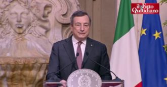 Copertina di Migranti, Draghi con il premier libico Dbeibah: “Italia farà la sua parte ma serve rapida azione dell’Ue. Rispetto diritti umani è interesse di tutti”