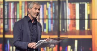 Copertina di Carofiglio e gli altri vaccinati senza pass: “È bizzarro”