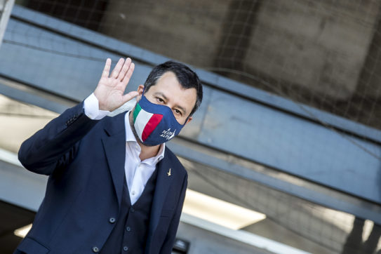 Il Fatto di domani. Fondi della Lega, condannati i due contabili: quello che la sentenza non dice. Covid, scatta il liberi tutti (anche a tavola)