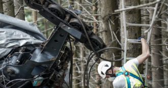 Copertina di Funivia, i pm: “Forse il cavo si è rovinato  a causa dei forchettoni”. I tecnici si dividono