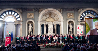 Copertina di Alessandra Petrucci è la prima donna alla guida dell’Università di Firenze. Ottiene quasi il doppio dei voti dell’altro candidato