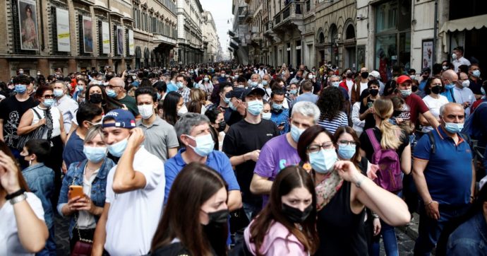 Contagi e vittime in netto calo “Tre su quattro asintomatici”