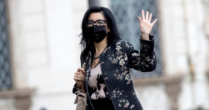 Intervista a Fabiana Dadone “Con Conte faremo sentire di più la nostra voce dentro al governo”