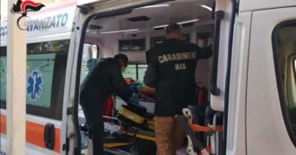 Copertina di Ambulanze non sanificate e medicinali scaduti: scoperti dai Nas 160 mezzi non conformi – Video