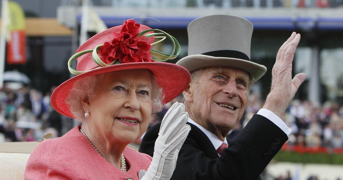 La Regina Elisabetta ricorda Filippo in quello che sarebbe stato il giorno del suo centesimo compleanno