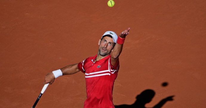 Roland Garros, trionfo di Novak Djokovic. Stefanos Tsitsipas battuto al quinto set