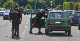 Copertina di Milano, in stato di fermo la moglie dell’uomo accoltellato in auto: è accusata di omicidio