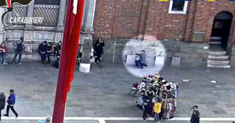 Copertina di Venezia, assalto alla gioielleria di lusso in piazza San Marco con fumogeni come diversivo: arrestata banda di 8 ladri – Video