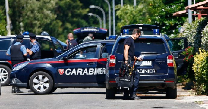 Femminicidio nel Trevigiano, donna di 35 anni uccisa a colpi di coltello lungo il Piave: si è costituito un uomo
