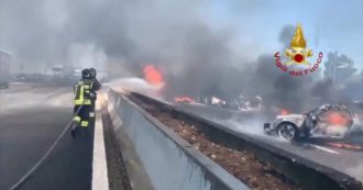 Copertina di Incidente sull’A1 nel Piacentino, tir in fiamme: morti due camionisti. L’intervento dei vigili del fuoco – Video
