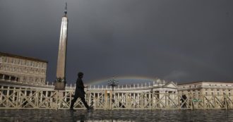 Copertina di Al Vaticano dico: il ddl Zan vuole applicare (davvero) le parole del Vangelo