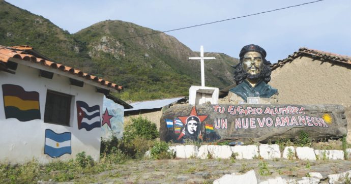 Sulle tracce del Che, sepolto due volte eppure  mai morto