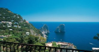 Copertina di Caro De Luca, sull’obbligo della mascherina all’aperto ha pensato bene anche al turismo?