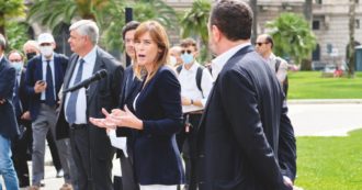 Copertina di Giustizia, il flop dei penalisti: pochi in piazza Boschi fa lo spot a Iv con Forza Italia e Lega