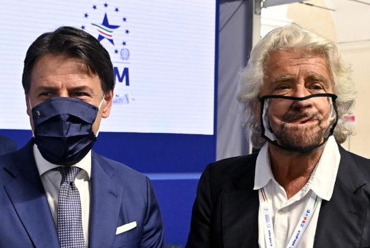 Il Fatto di domani.  Conte rispedisce la palla a Grillo: “Sul mio Statuto votino gli iscritti”