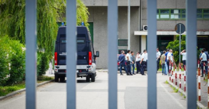 Violenze in carcere, chiesto il processo per 108 tra agenti e funzionari per gli abusi nella struttura di Santa Maria Capua Vetere