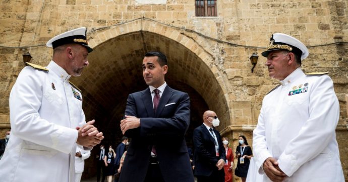 Di Maio tace e invita alla calma. L’incognita pesa sulla scissione