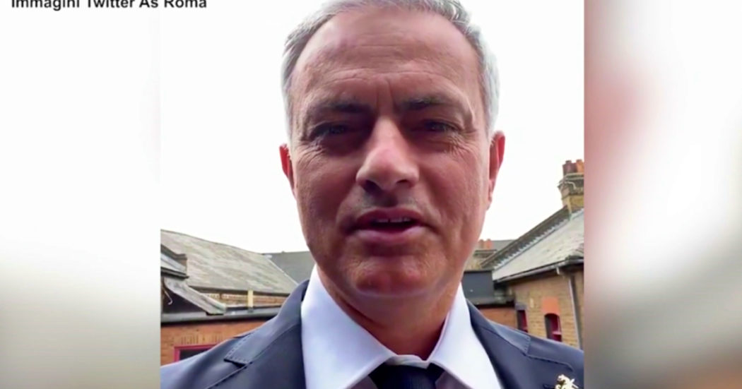 José Mourinho annuncia il suo sbarco nella Capitale: “Tifosi della Roma, sto arrivando” – Video