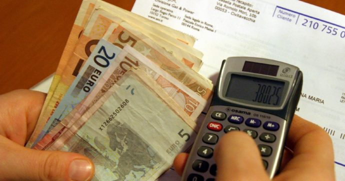 Bollette, rincari record (nonostante il governo)