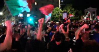 Copertina di Belgio-Italia, strade di Roma invase dai tifosi dopo la vittoria della Nazionale. Caroselli in tutta la città