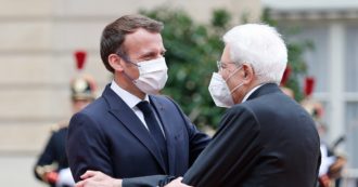 Copertina di Mattarella incontra Macron a Parigi, pronto il Trattato del Quirinale. Sull’Ue: “Se si va contro i Trattati lo si fa al prezzo dell’abbandono”