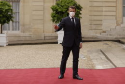 Copertina di Ultimatum del Consiglio di Stato a Parigi: 9 mesi per rispettare gli accordi sul clima