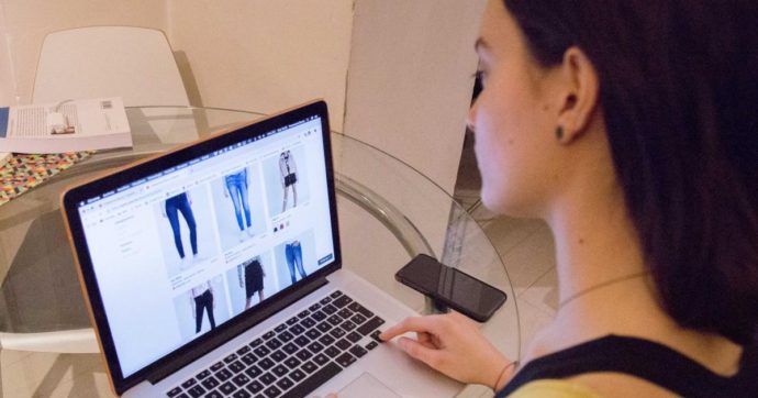 Vendevano online prodotti che non esistevano, maxi-sequestro per oltre 72 milioni di euro