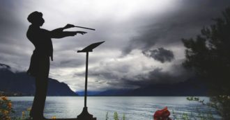 Copertina di Tragedie da ridere: Bernhard. Dagli artisti storpi ai nazisti