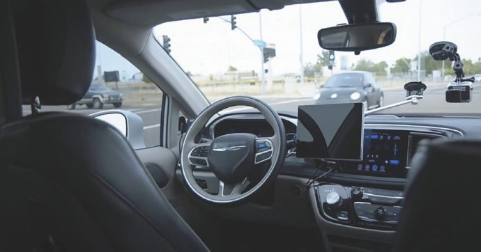 Copertina di Ecco la guida autonoma, nuova frontiera del made in Usa
