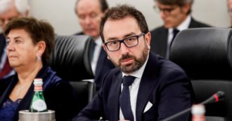 Copertina di Boss lo denunciò, Tribunale ministri archivia Bonafede