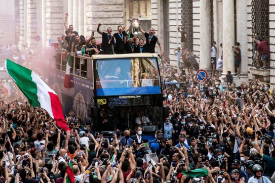 Mario, Mancio&C. per ripartire. Date il Recovery a Gigio