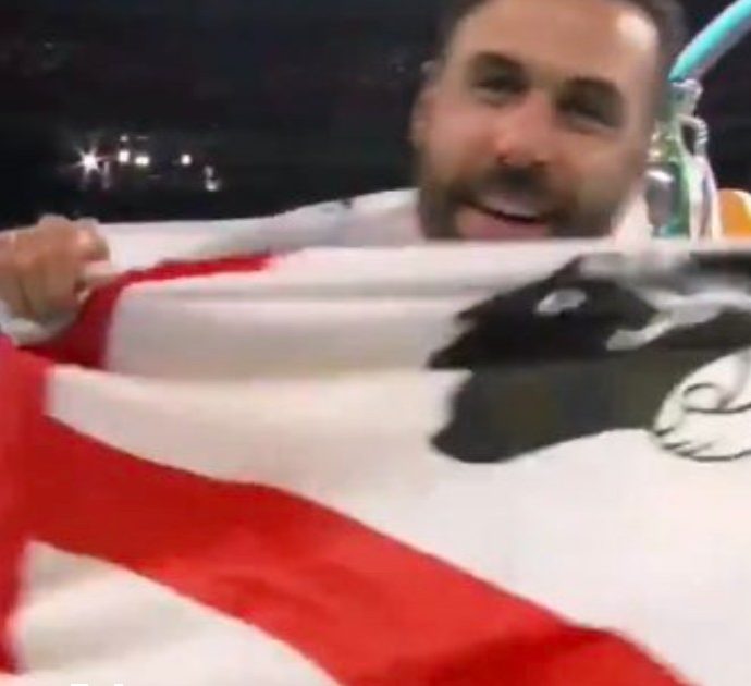 Italia campione d’Europa, Sirigu “mostra la bandiera sarda e gli inglesi applaudono pensando sia la loro”