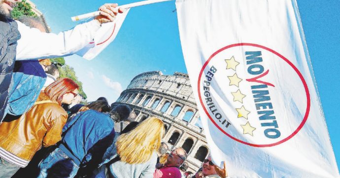 La base non “media”:  “Via quel testo o uscite”