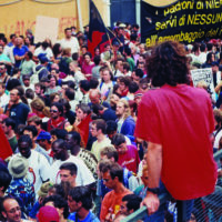 Proteste contro il summit del G8, Genova luglio 2001. 19 luglio, corteo dei Migranti.
