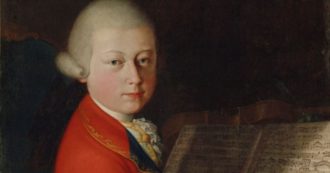 Copertina di Mozart, dall’anello “magico” alle critiche dei recensori. Per chi vuole sapere proprio tutto tutto su Amadeus c’è il libro completo (di 1600 pagine)
